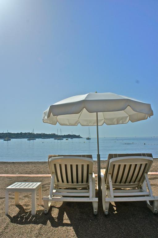 Agay Beach Hotel Saint-Raphaël Buitenkant foto