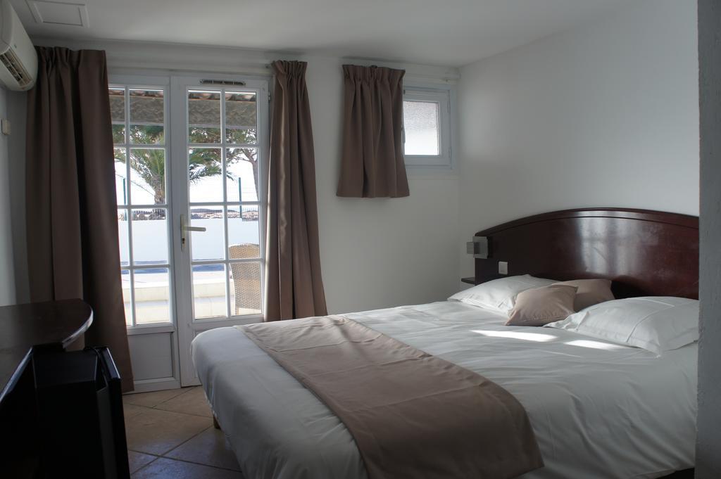 Agay Beach Hotel Saint-Raphaël Kamer foto