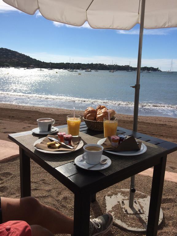 Agay Beach Hotel Saint-Raphaël Buitenkant foto