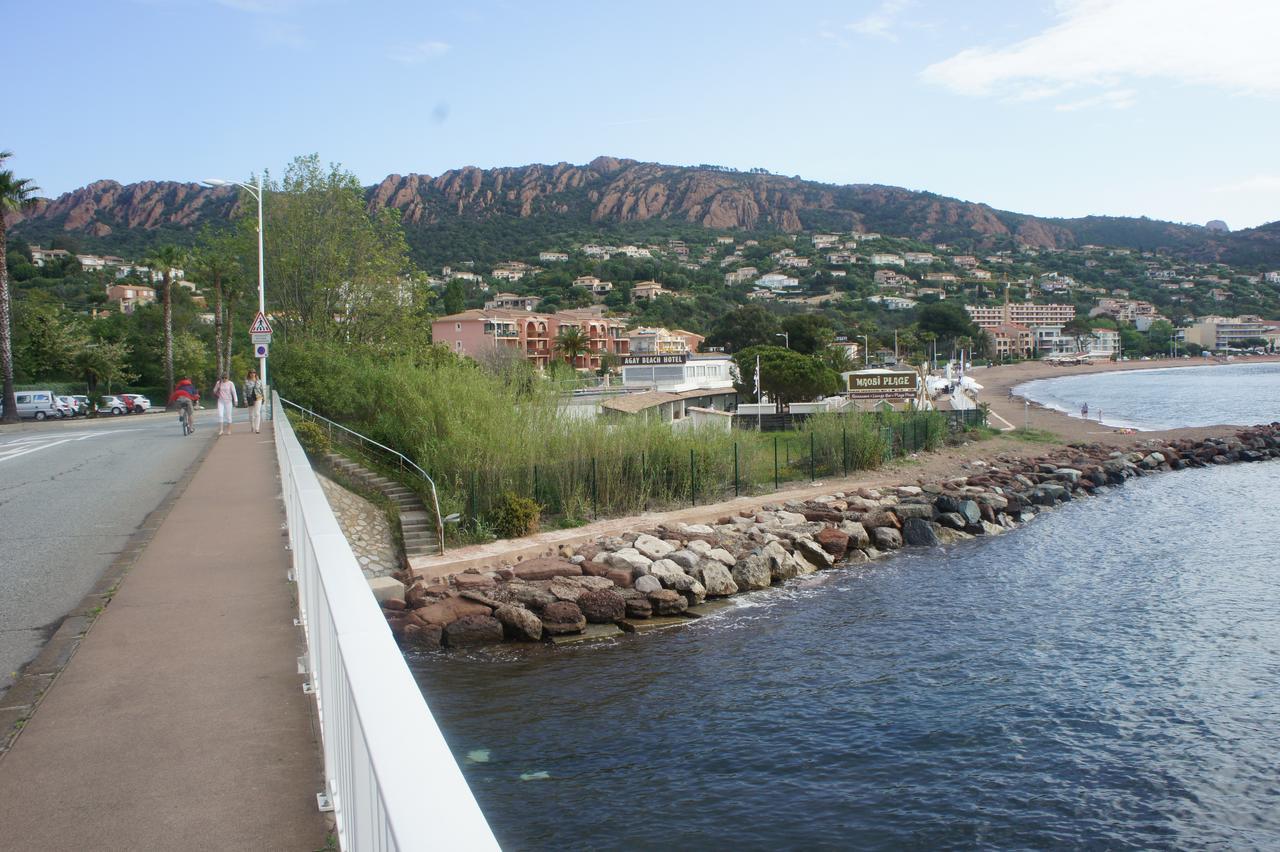 Agay Beach Hotel Saint-Raphaël Buitenkant foto
